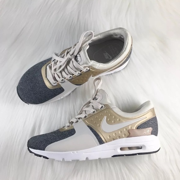 Nike Shoes - Women's Nike Air Max Zero Premium Sneakers
